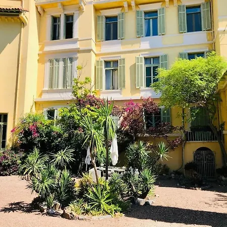 Luxury, Luminous Sea & Mountain Views * Fréjus